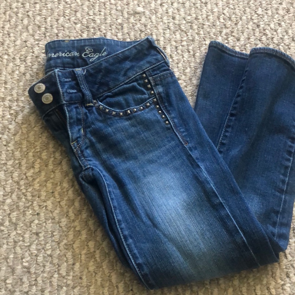 A&E Crop Artist Jean